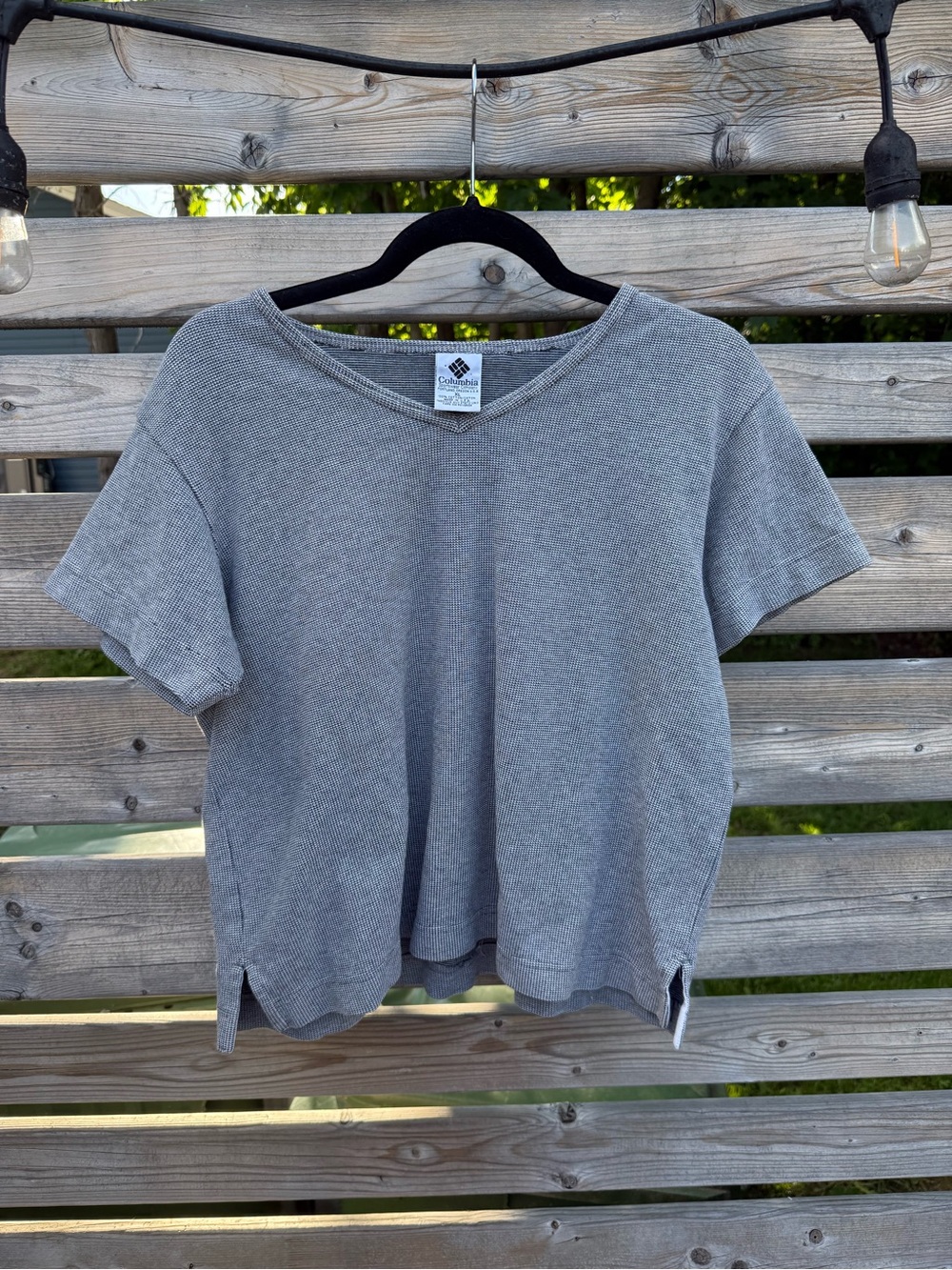 Columbia Short-Sleeve V-Neck Waffle Knit Tee in Gray